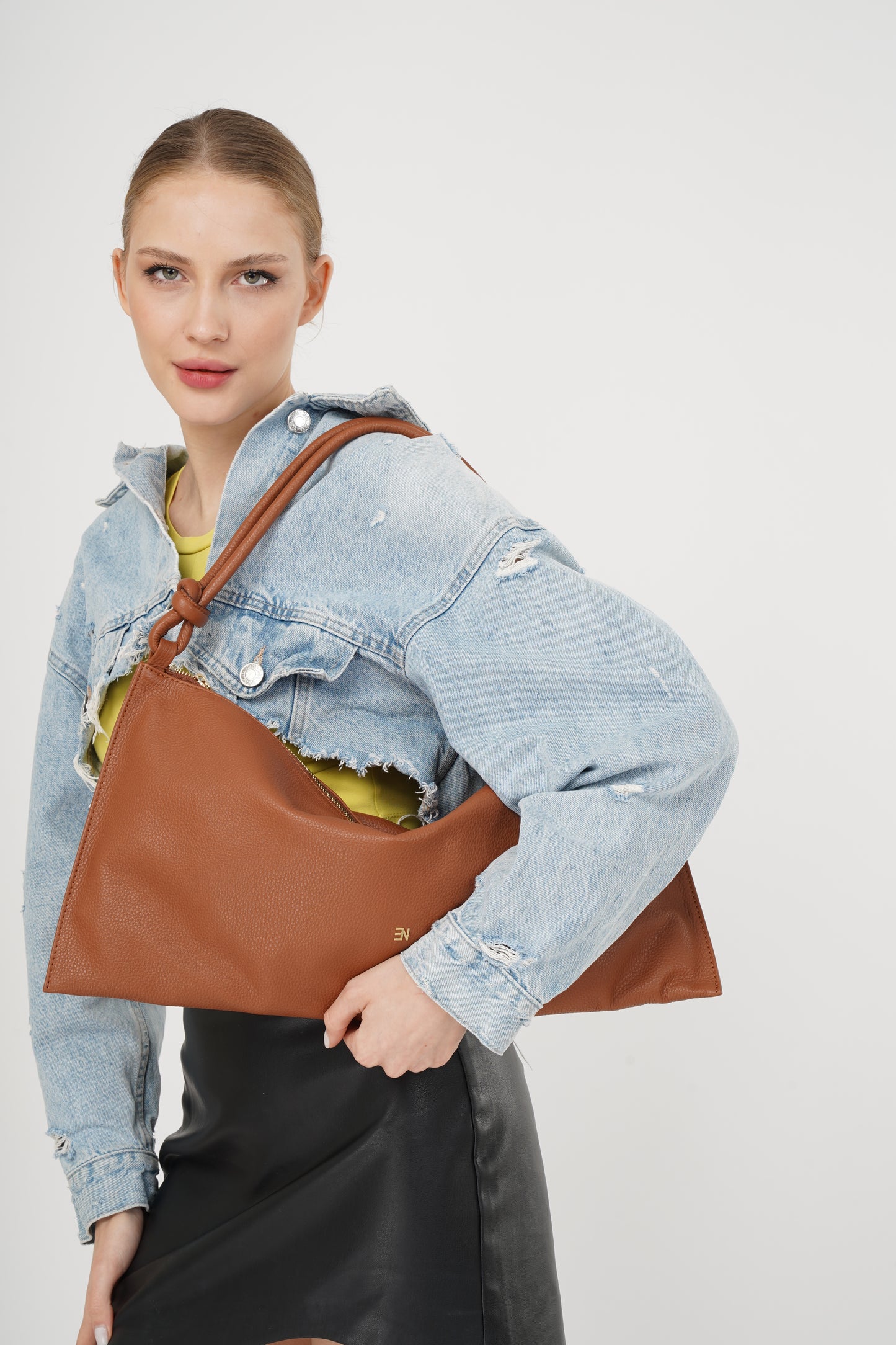 The Geneva Shoulder Bag